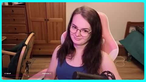 Snapshot of eva_katt chatting on October 2025 01:33:02 PM Gamer Katt online show from October 2025 01:33:02 PM
