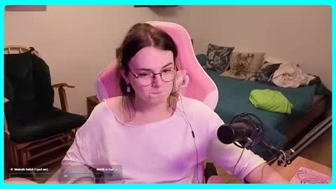 Snapshot of eva_katt chatting on October 2025 02:40:02 PM Gamer Katt online show from October 2025 02:40:02 PM