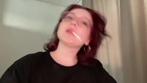 eva_kittenn online show from May 2026 02:24:02 PM