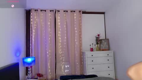 Eva Lastar online show from September 2025 09:41:02 PM