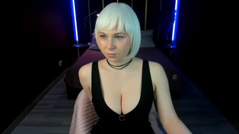 Eva online show from May 2026 06:09:01 PM