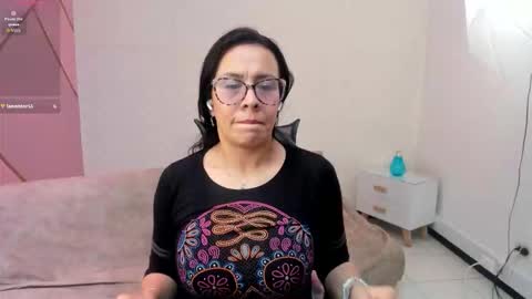 Snapshot of eva_mermaid chatting on October 2025 03:01:02 PM Eva online show from October 2025 03:01:02 PM