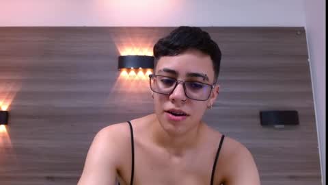 Eva cute online show from March 2025 07:16:02 PM