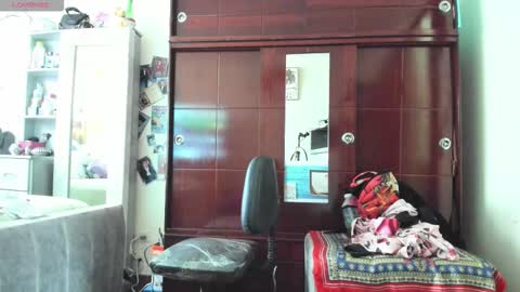 Eva Notty  online show from January 2026 01:13:02 PM