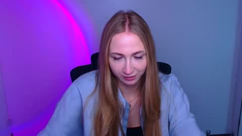 Snapshot of eva_oliviaa chatting on October 2025 07:47:02 AM Eva online show from October 2025 07:47:02 AM