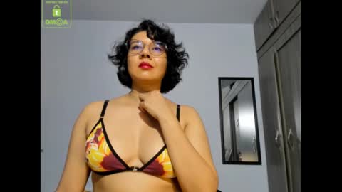 Snapshot of eva_rain01 chatting on January 2025 06:53:02 PM Eva online show from January 2025 06:53:02 PM