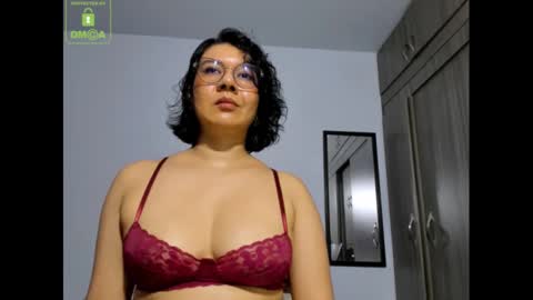 Snapshot of eva_rain01 chatting on February 2025 09:23:01 PM Eva online show from February 2025 09:23:01 PM