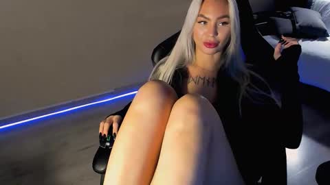 Snapshot of eva_re chatting on November 2025 10:14:01 AM Eva online show from November 2025 10:14:01 AM