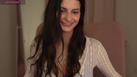 Snapshot of eva_ro chatting on January 2025 04:03:01 PM EVA online show from January 2025 04:03:01 PM