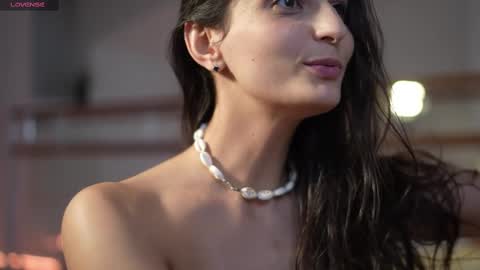 Snapshot of eva_ro chatting on March 2025 10:30:02 PM EVA online show from March 2025 10:30:02 PM