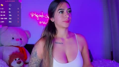 Snapshot of eva_shinee_ chatting on October 2025 12:00:02 PM Eva Shinee online show from October 2025 12:00:02 PM