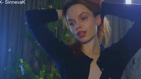 Snapshot of eva_sinn chatting on December 2024 04:04:01 PM Hi there i am Eva and i wish create a nice community with you so join my Ticket Show for more pleasure online show from December 2024 04:04:01 PM