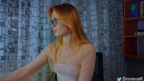 Snapshot of eva_sinn chatting on February 2025 07:00:01 PM Hi there i am Eva and i wish create a nice community with you so join my Ticket Show for more pleasure online show from February 2025 07:00:01 PM