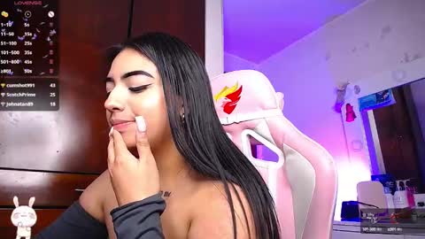 Snapshot of eva_six_ chatting on February 2025 04:55:01 AM Eva online show from February 2025 04:55:01 AM