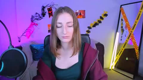 Snapshot of eva_smiith_ chatting on October 2025 06:50:02 AM Eva online show from October 2025 06:50:02 AM