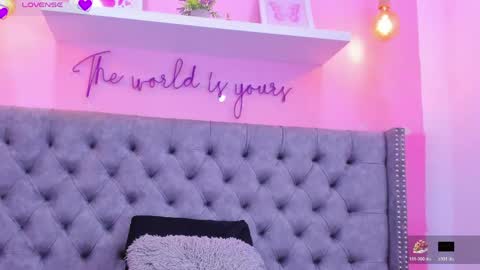 eva_smith5 online show from May 2026 08:25:01 PM