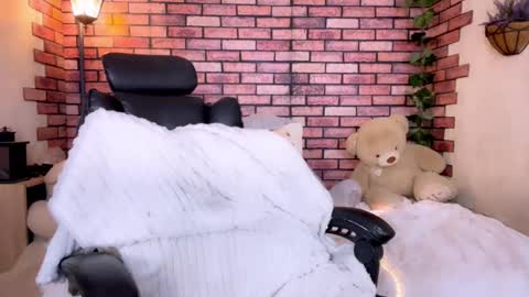 Eva online show from March 2026 10:38:02 PM