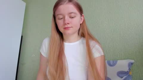 Eva online show from December 2025 06:33:01 AM