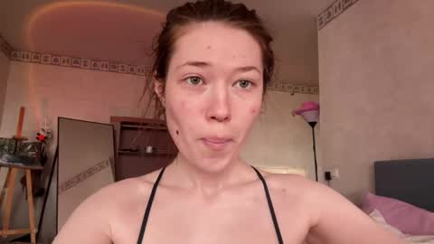 eva varnerr online show from May 2026 06:41:02 AM