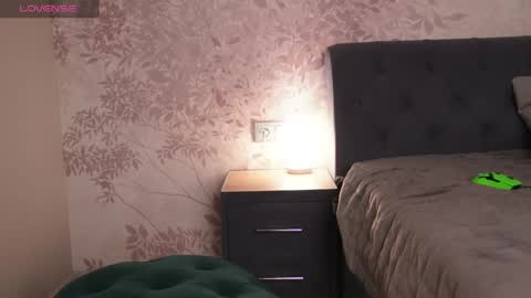 Hello Im Eva online show from April 2026 08:59:02 PM
