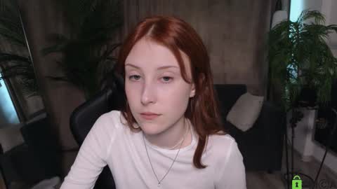 Snapshot of eva_wildrose chatting on September 2025 07:54:01 AM Alice online show from September 2025 07:54:01 AM