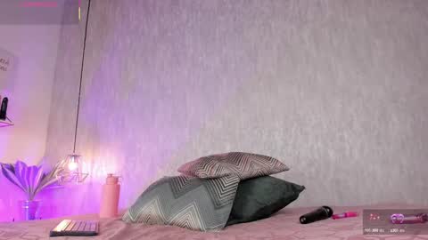 Snapshot of eva_zc chatting on October 2025 07:42:02 PM Eva online show from October 2025 07:42:02 PM