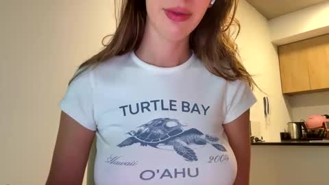 Snapshot of evaangelina_ chatting on February 2026 09:00:02 PM Eva online show from February 2026 09:00:02 PM