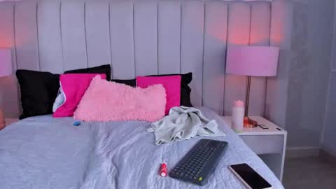  Eva online show from February 2026 09:42:01 PM