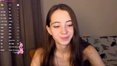 Snapshot of evabradly chatting on December 2025 07:56:02 PM evabradly online show from December 2025 07:56:02 PM