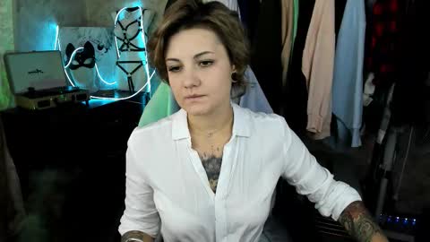 Snapshot of evabrownie chatting on September 2025 12:38:02 PM Eva Brownie online show from September 2025 12:38:02 PM