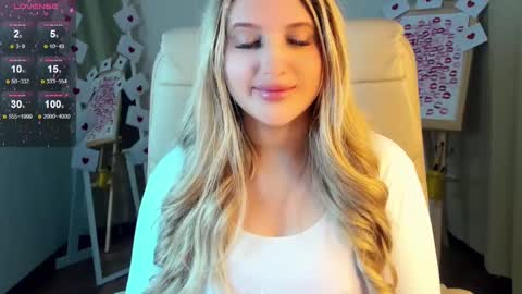 Eva  online show from February 2025 05:37:02 AM