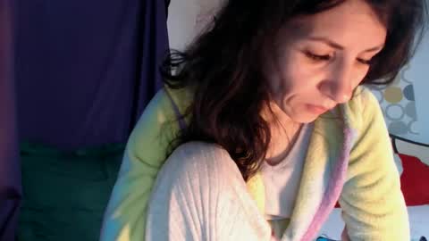 Snapshot of evacrisxxx chatting on February 2026 03:04:01 AM hornycrissyyourlove online show from February 2026 03:04:01 AM