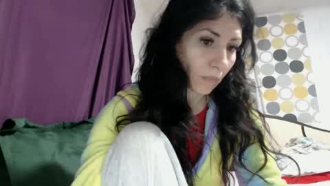 Snapshot of evacrisxxx chatting on February 2026 03:06:01 AM hornycrissyyourlove online show from February 2026 03:06:01 AM