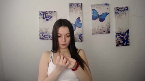 Snapshot of evaeldis chatting on May 2026 01:27:02 PM Eva online show from May 2026 01:27:02 PM