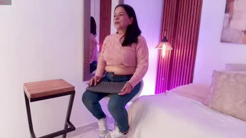 EVA GODDESS  online show from May 2026 08:25:02 PM