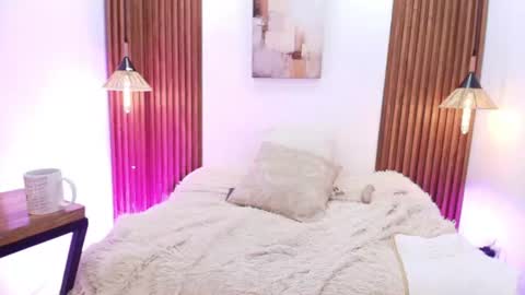 EVA GODDESS  online show from June 2026 08:07:02 PM