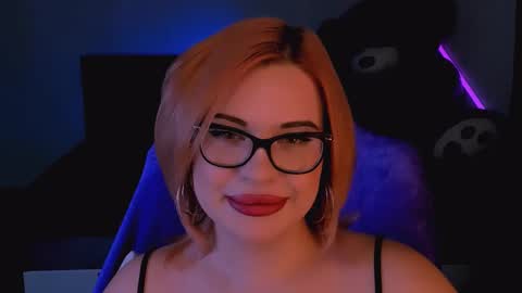 Snapshot of evaharve chatting on October 2025 11:01:02 PM Eva online show from October 2025 11:01:02 PM