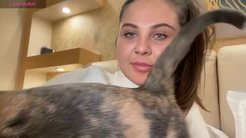 EvaHazard online show from October 2025 05:58:02 PM