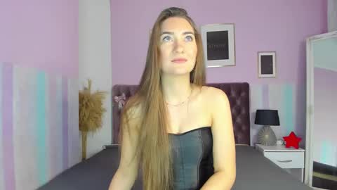 Snapshot of evalaniss chatting on January 2025 03:34:02 AM Eva online show from January 2025 03:34:02 AM