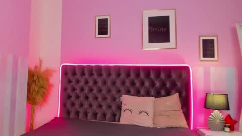 Snapshot of evalaniss chatting on January 2025 07:04:02 AM Eva online show from January 2025 07:04:02 AM