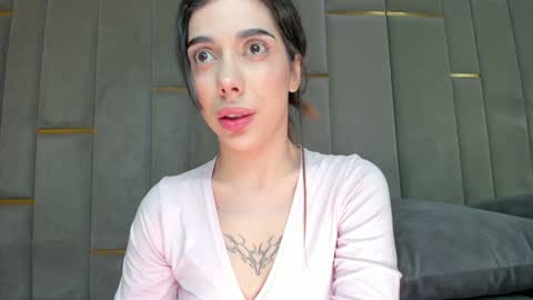 Snapshot of evalims chatting on March 2026 10:40:01 AM EVA online show from March 2026 10:40:01 AM