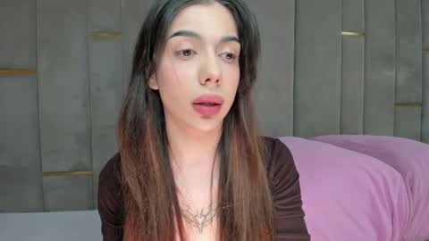 Snapshot of evalims chatting on April 2026 03:42:02 PM EVA online show from April 2026 03:42:02 PM