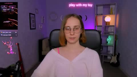 Snapshot of evalora_vei chatting on November 2025 03:23:02 PM evalora online show from November 2025 03:23:02 PM