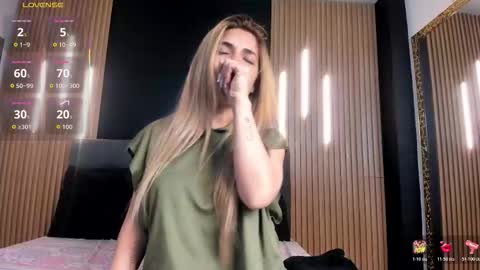 Snapshot of evaloviaa_ chatting on March 2026 01:49:01 PM Eva online show from March 2026 01:49:01 PM