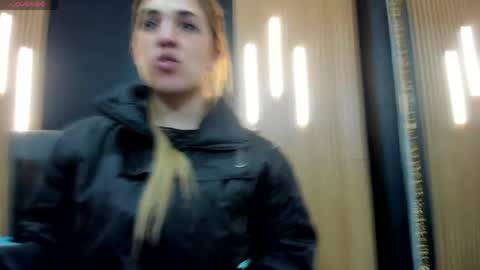 Snapshot of evaloviaa_ chatting on April 2026 03:48:01 AM Eva online show from April 2026 03:48:01 AM