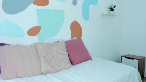 Snapshot of evalunna__ chatting on February 2025 08:42:02 PM Eva Luna online show from February 2025 08:42:02 PM