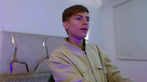 evan_tay online show from April 2026 03:15:02 AM