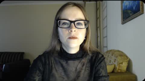 Snapshot of evangeline06 chatting on February 2025 08:37:01 AM YourMistress online show from February 2025 08:37:01 AM