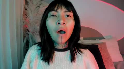 Snapshot of evangeline_bell chatting on September 2025 12:17:02 PM Eva online show from September 2025 12:17:02 PM