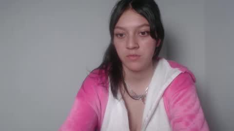 Snapshot of evangeline_petite chatting on October 2025 02:53:02 AM eva online show from October 2025 02:53:02 AM